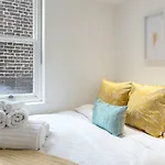Amazing 2 Bedrooms Duplex - Foley Street